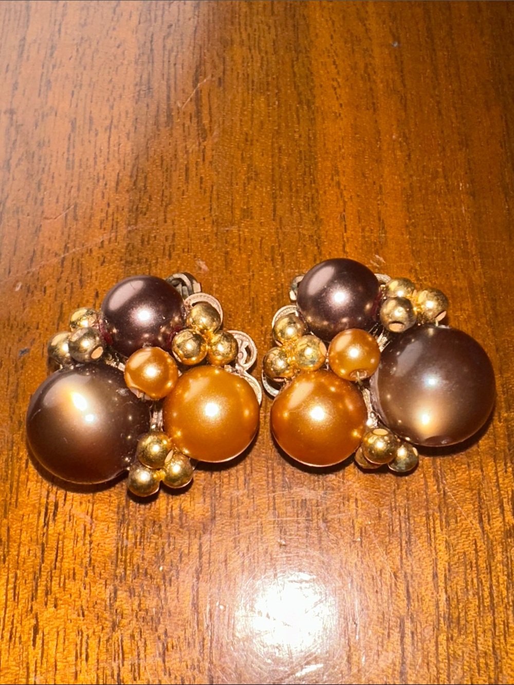 Vintage 60s Gold and Brown Cluster Pearl Clip-On Earrings